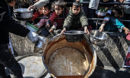 Middle East crisis: Israeli government blocking ‘lifesaving aid’, Human Rights Watch says; Palestinian Authority PM resigns – as it happened