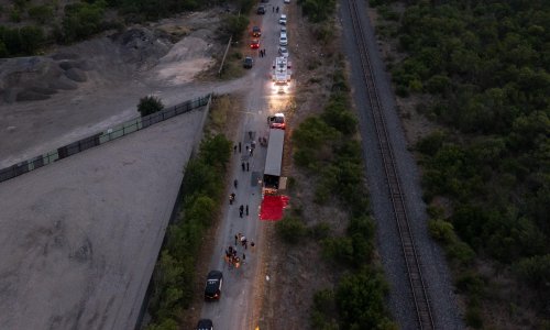 Fifty-one migrants found dead inside abandoned Texas trailer truck