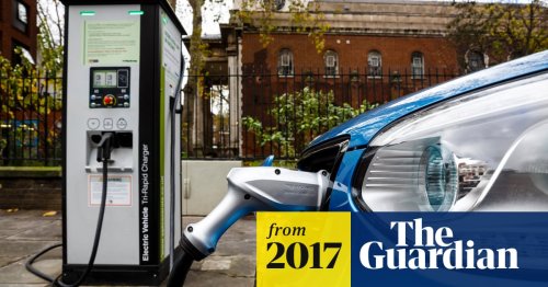 Electric cars and cheap solar 'could halt fossil fuel growth by 2020'