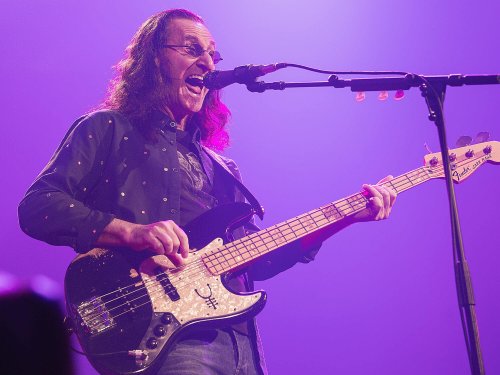 “In some ways they feel as fresh and perhaps more relevant all these years later”: Geddy Lee unearths and releases two solo tracks recorded in 2000