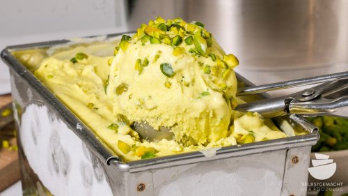 Pistazieneis selber machen – bestes Rezept