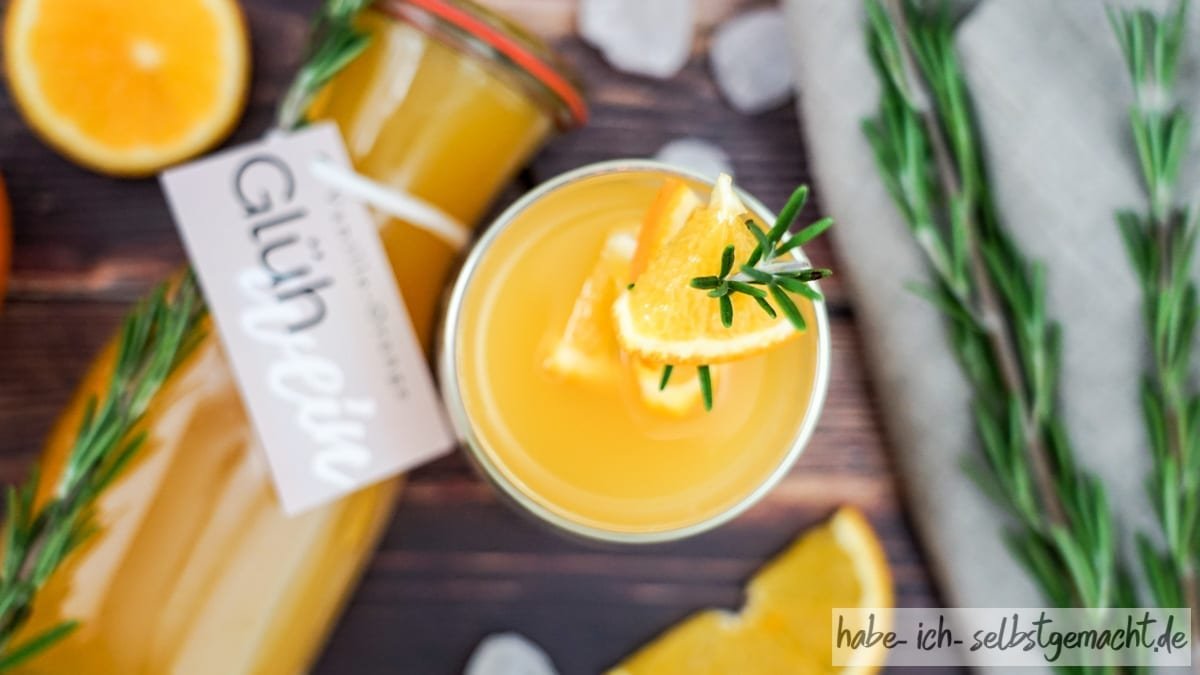 Weißen Vanille-Orangen Glühwein selber machen