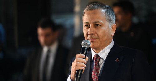 Bakan Yerlikaya: Kahraman polislerimizle iftihar ediyorum