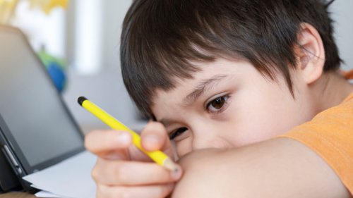 Korona zamanında uzaktan eğitim tartışmaları