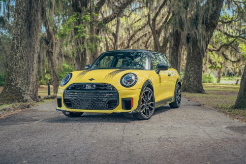 First Drive: 2025 Mini Cooper. Or, How a Car Company Regained Its Moxie