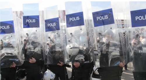 Mardin'de eylem ve etkinliklere geçici yasak getirildi