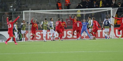 Fenerbahçe, Konferans Ligi'nde 6-1 Mağlup Oldu