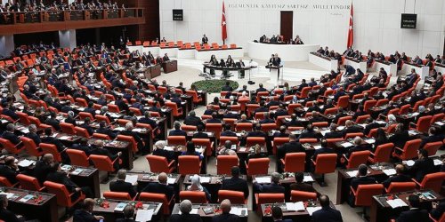 Meclis 1 Ekim'de açılıyor: Sansür yasası gündemde