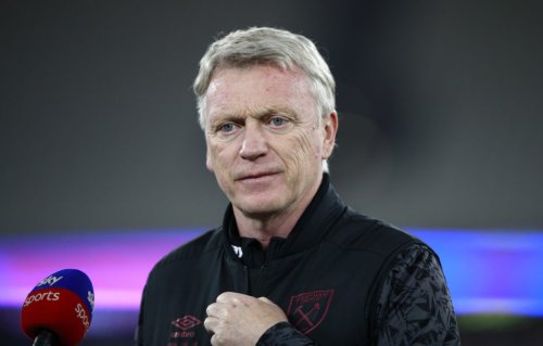 Moyes gives reporter short shrift over Liverpool question in press conference