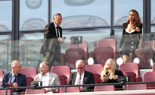 Billionaire NFL co-owner linked with stunning West Ham takeover - despite being a Chelsea fan