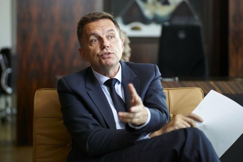 Geldpolitik: Slowakischer Notenbankchef: Bei Zinssenkungen besteht keine Eile