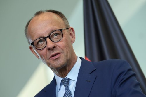 Merz lädt Trump in die Pfalz ein