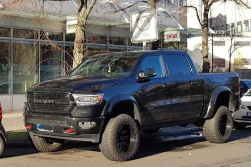 Amerikanische XXL-Pickups werden zum Problem in Deutschland