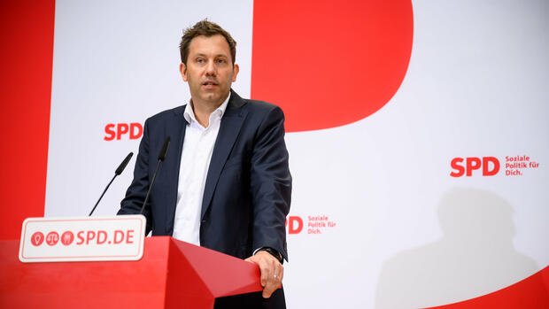 SPD-Chef: Klingbeil für Ehegattensplitting-Ende statt Elterngeld-Kürzung