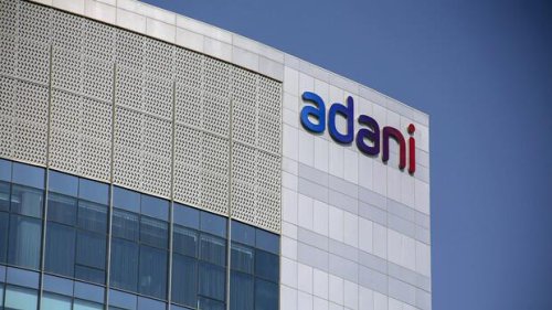 Talfahrt bei Adani nimmt wieder Fahrt auf – 84 Milliarden Dollar Börsenwert vernichtet