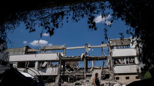Liveblog zum Ukraine-Krieg – alle Entwicklungen Universität in Charkiw durch Raketenangriff zerstört
