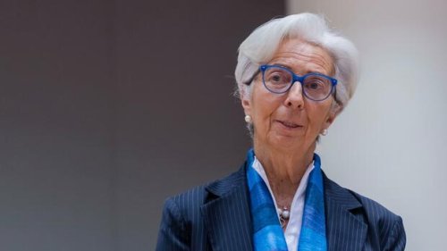 Geldpolitik Lagarde lehnt rasche Zinswende ab – Umstrittene Beschlüsse im EZB-Rat
