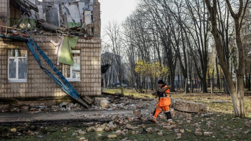 Selenski verurteilt russische Angriffe auf Cherson in der Südukraine