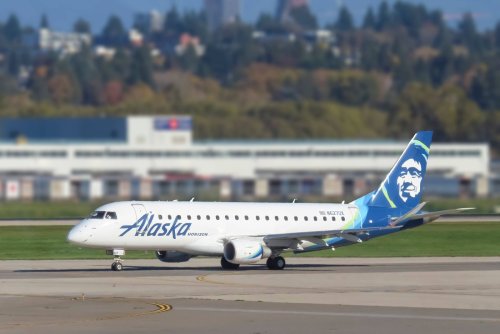 Luftfahrt: US-Behörde gibt Starts von Alaska Airlines wieder frei