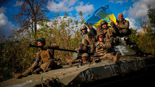 Warum die ukrainische Armee derzeit so stark ist – und die russische so schwach