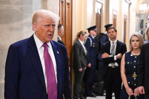 US-Repräsentantenhaus stimmt Trumps Steuersenkungsplänen zu