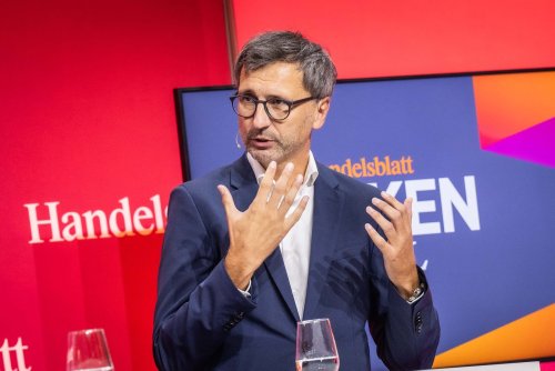 DKB fährt Rekordgewinn ein – und grenzt sich von Neobanken ab