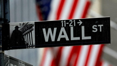 First Republic Bank verliert über 40 Prozent – Dow Jones schließt im Plus