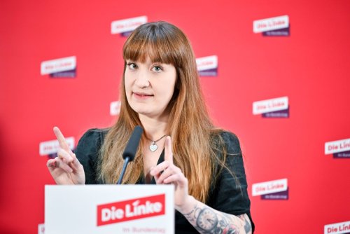 „Es muss keine Privatjets geben, auch Merz kann Bahn fahren“