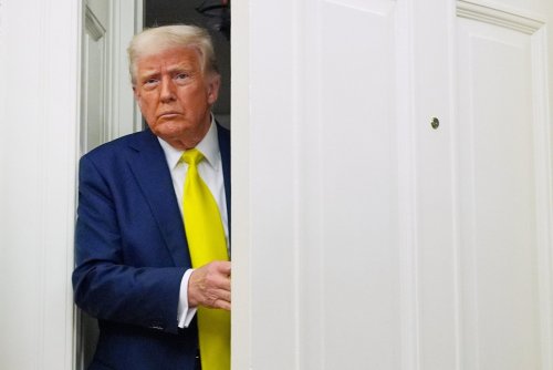 Trump holt zum Schlag gegen NGOs aus