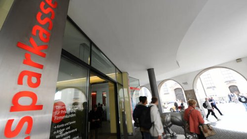 Rund 15 Millionen Girocards werden onlinefähig