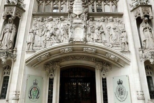 Britisches Gericht: Gleichstellung gilt nur für biologische Frauen