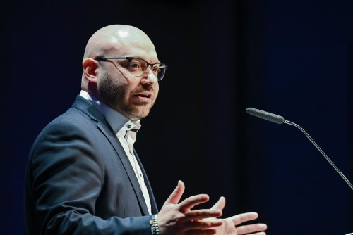 Ex-Linker wird Brandenburgs Innenminister