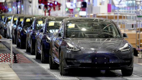 Tesla will Investitionen erhöhen und Produktion hochfahren