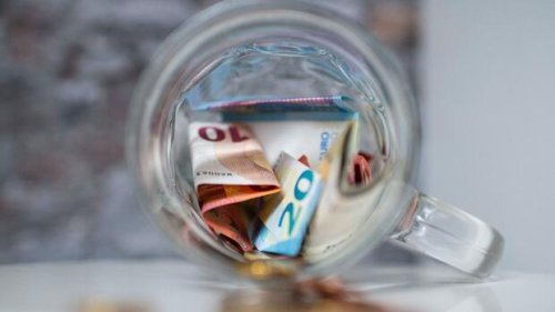 Hochrechnung DZ Bank: Private Geldvermögen steigen 2022 voraussichtlich weniger schnell