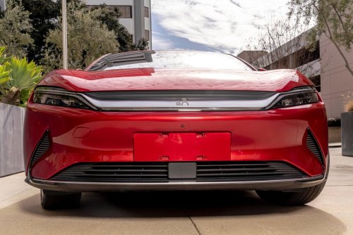 BYD enthüllt neue Batterie mit einer Ladezeit von fünf Minuten