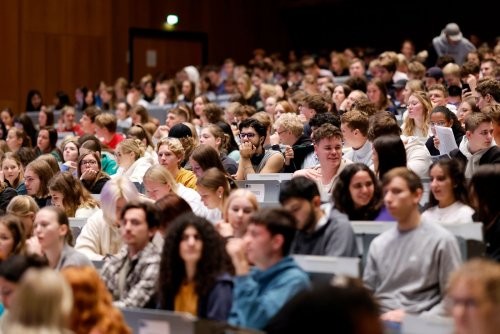 Was Schwarz-Rot für die junge Generation plant – und was nicht