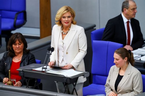 „Ein Hauch von Weimar“ – AfD johlt, Linke jubelt