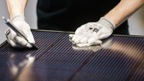 Meyer Burger führt Kurzarbeit in Solarzellenwerk in Thalheim ein