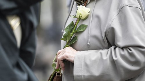 Inbetriebnahme der Notrufnummer 142 auf Mai 2026 verschoben