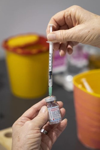 Coronavirus: Bund entsorgt über 10 Millionen Moderna-Impfdosen