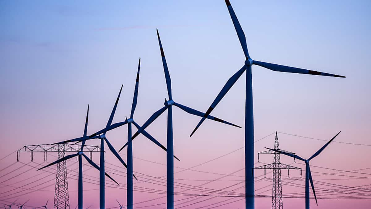 Swissgrid investiert bis 2040 rund 5,5 Milliarden ins Stromnetz