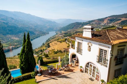 Immobilien in Portugal: Günstige Villa mit Meerblick