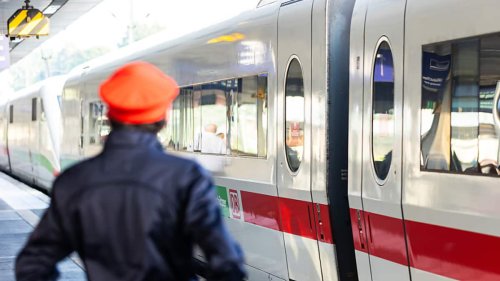 Warnstreik legt Bahn- und Luftverkehr in Deutschland am Montag lahm