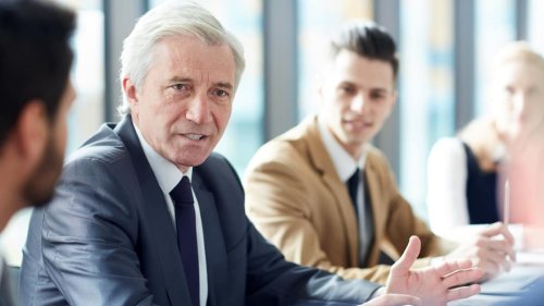 Schweizer Führungskräfte vor Herausforderung wirtschaftlicher Unsicherheit