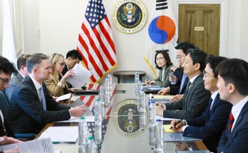 조선, 美 관세 인하 이끌까... 알래스카 사업은 신중론 여전 | 한국일보