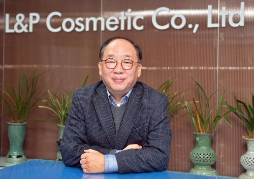 권오섭 메디힐 회장, 모교 고대에 30억 원 기부…누적 251억 원 | 한국일보