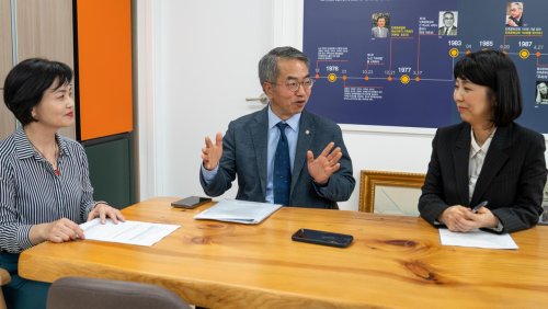 “한달 살기 은퇴자가 3개월 살다 떠날 때 아쉬워한 동네죠” | 한국일보
