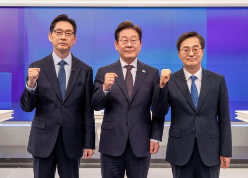 "정치 보복 없다" 통합 어필한 李... 마지막 토론 '檢 개혁' 한목소리 | 한국일보