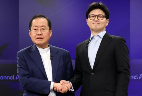 "깐족 댄다" "패배 아이콘" 말싸움 하다 끝난 국힘 경선 토론 | 한국일보