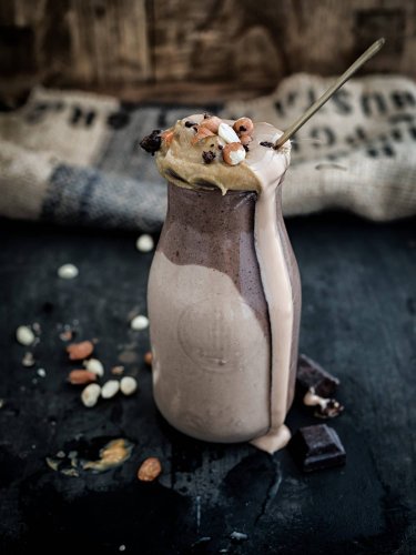 The Saga continues: mein veganer Snickers Milchshake